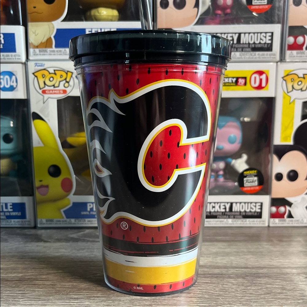 Calgary Flames Tumbler with Straw